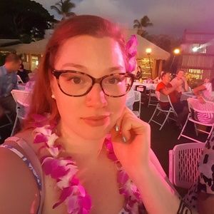 Meet your Posher, Kimberly